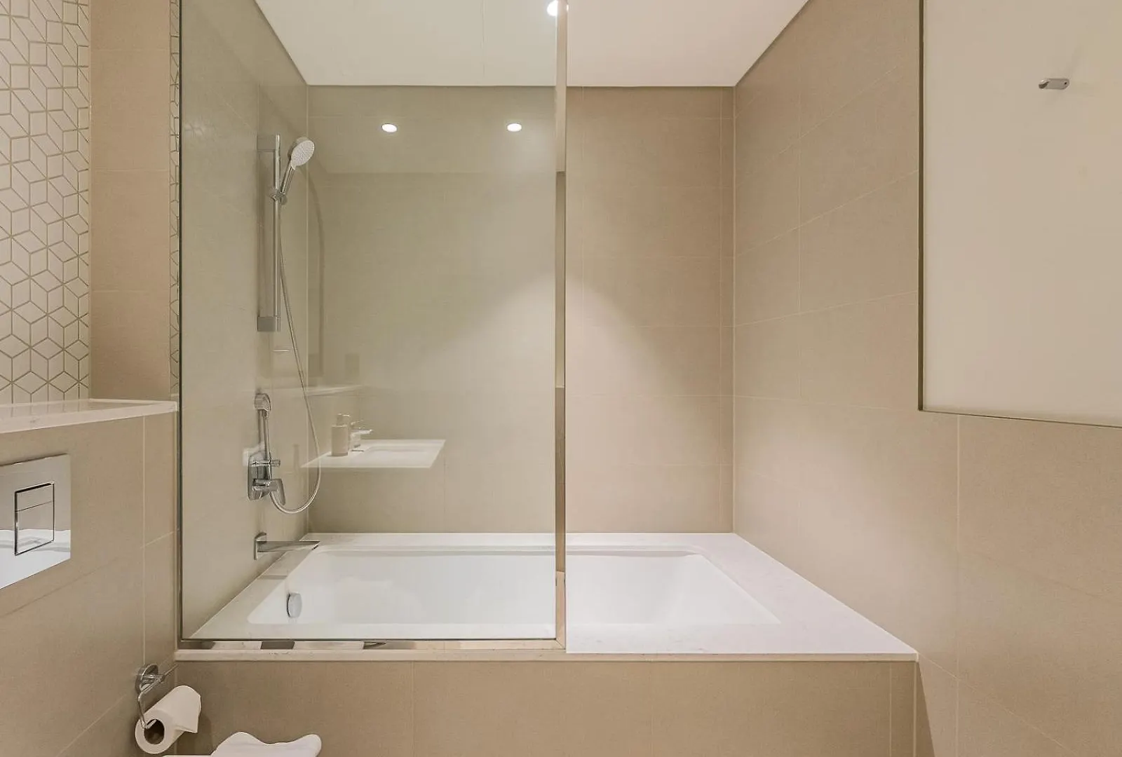 Beach Escape 1Br-Vida Residences Creek Beach Dubai United Arab Emirates